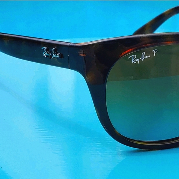 RAY-BAN Brown Gradient Rectangular Sunglasses, New - Picture 5 of 15